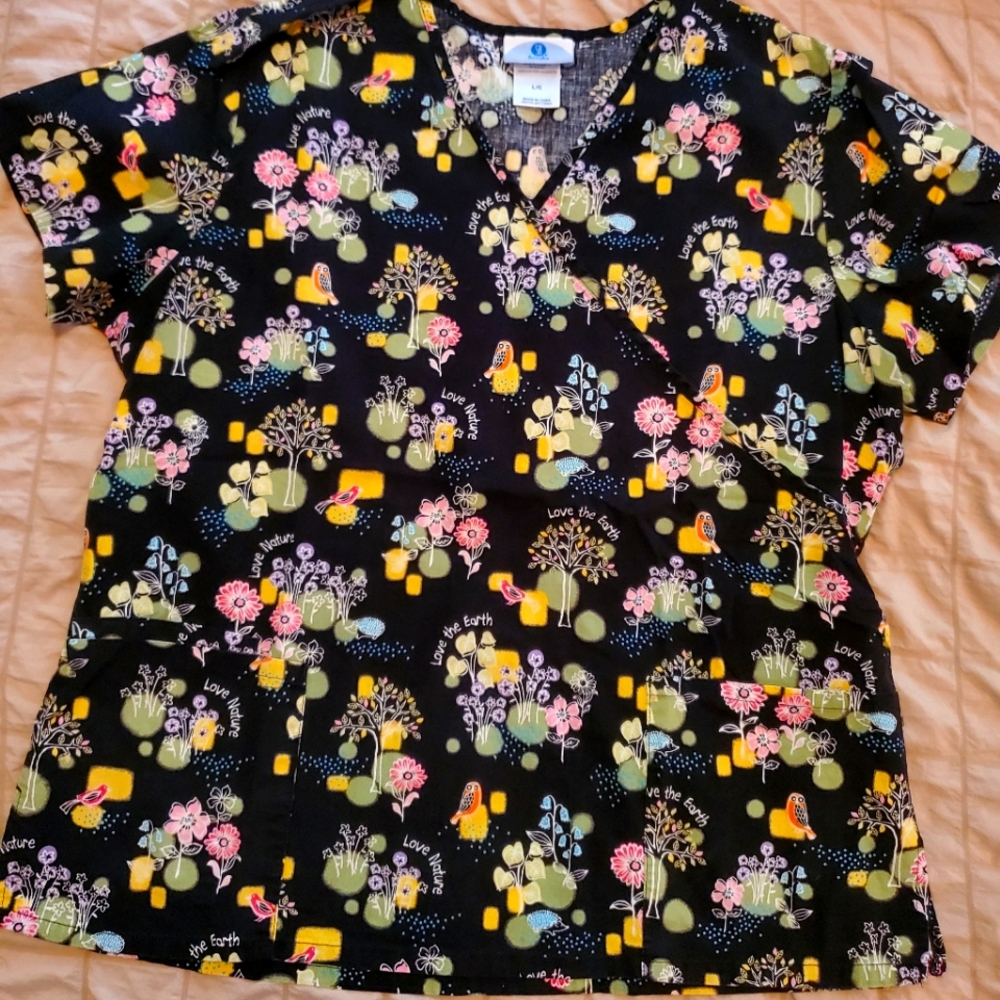 Scrub top